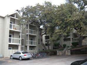 Photo of 114 E 31st ST #206, Austin, TX 78705 (MLS # 3389819)
