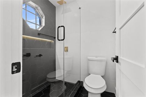 Tiny photo for 2706 Wheless LN #402, Austin, TX 78723 (MLS # 7339558)