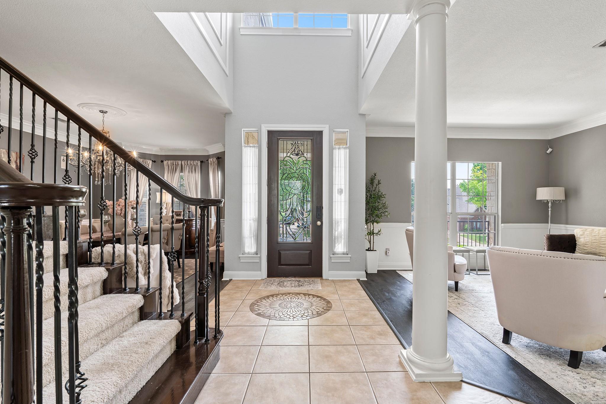 2128 Hilton Head DR