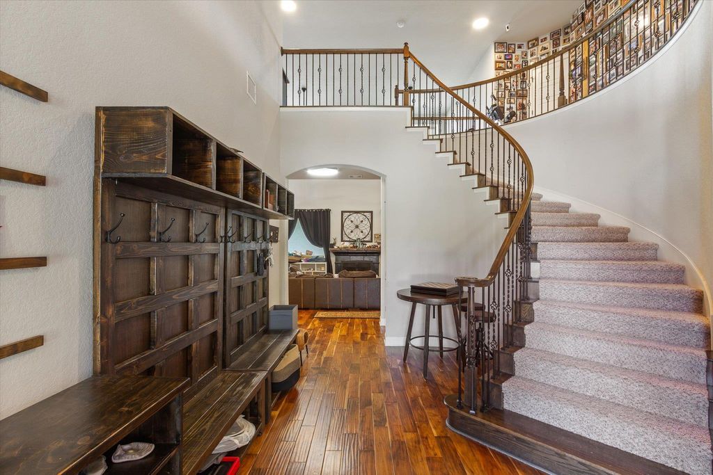 Photo of 1915 Los Santos DR, San Marcos, TX 78666 (MLS # 6100945)