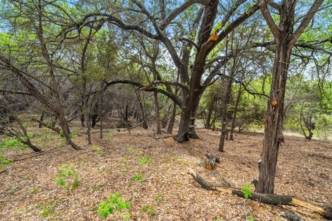 Photo of 2900 Ticonderoga CV, Lago Vista, TX 78645 (MLS # 4432127)