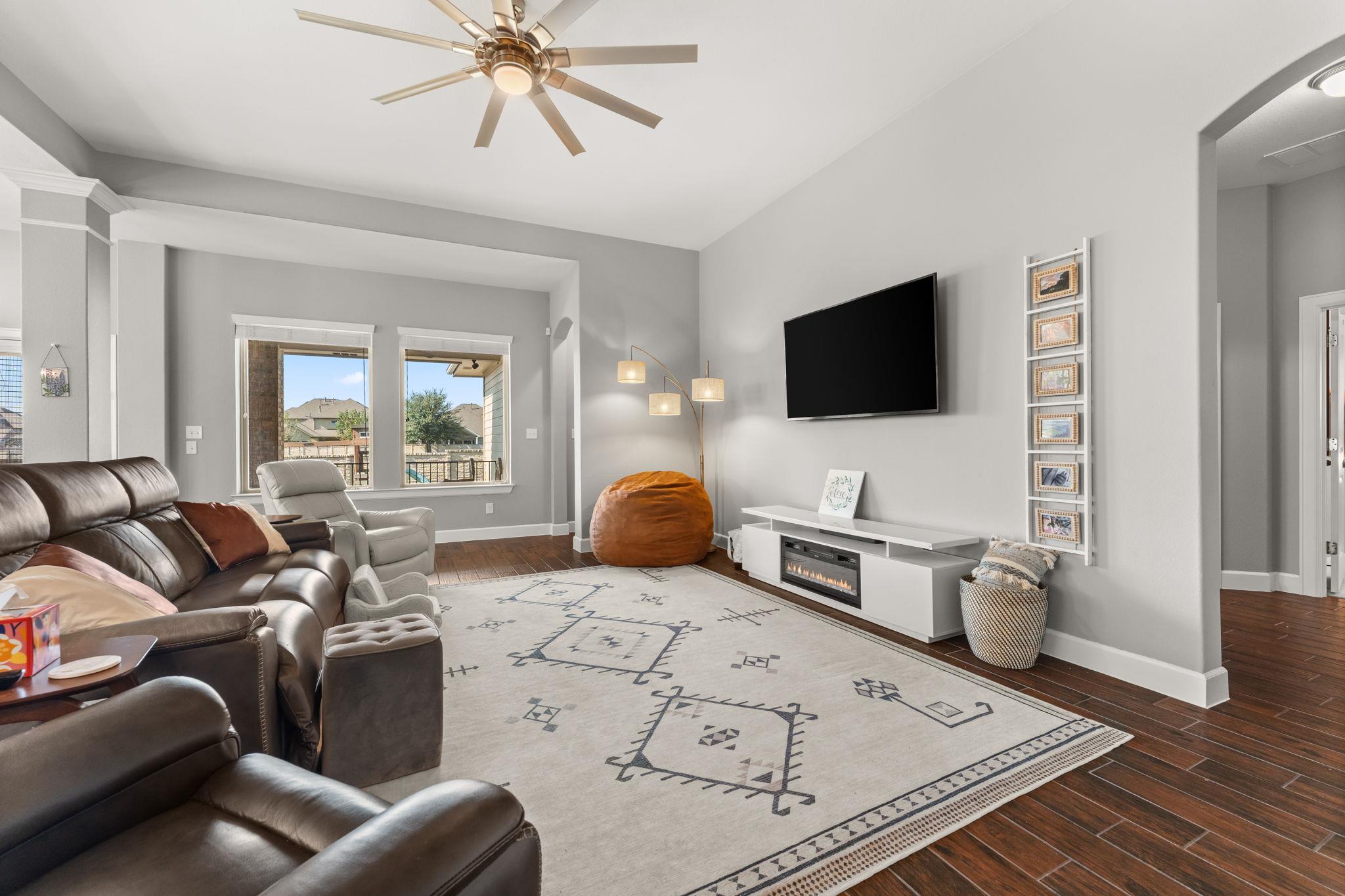 3421 Brown Dipper DR