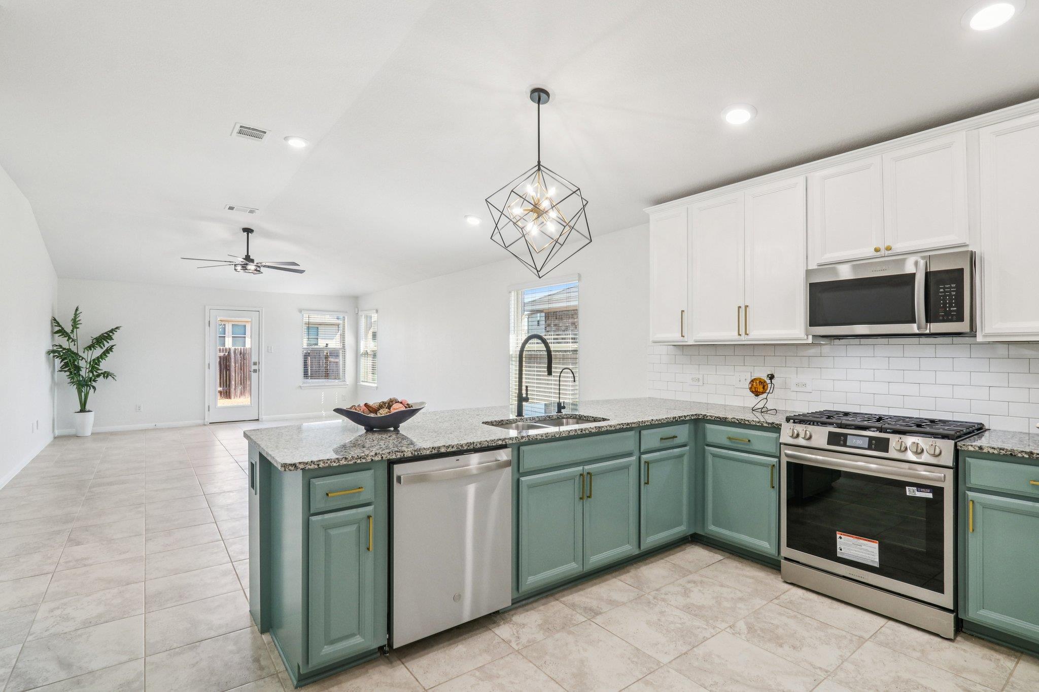 13732 Fallsprings WAY