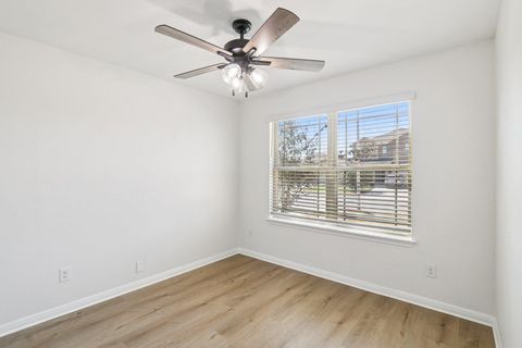 Tiny photo for 13732 Fallsprings WAY, Manor, TX 78653 (MLS # 5039171)