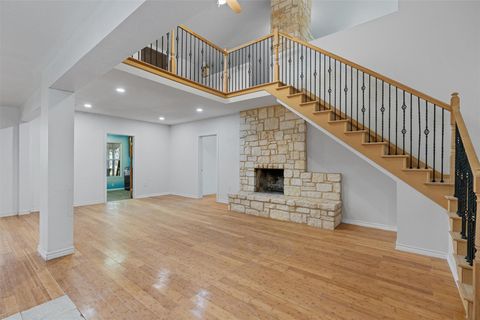 601 Deertrail DR San Marcos TX 78666