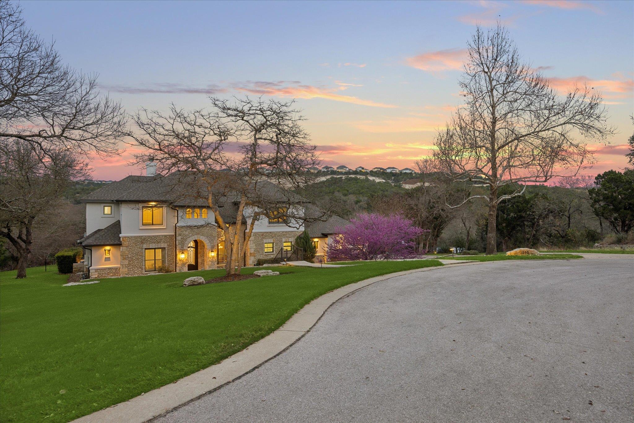 1100 High Lonesome ST