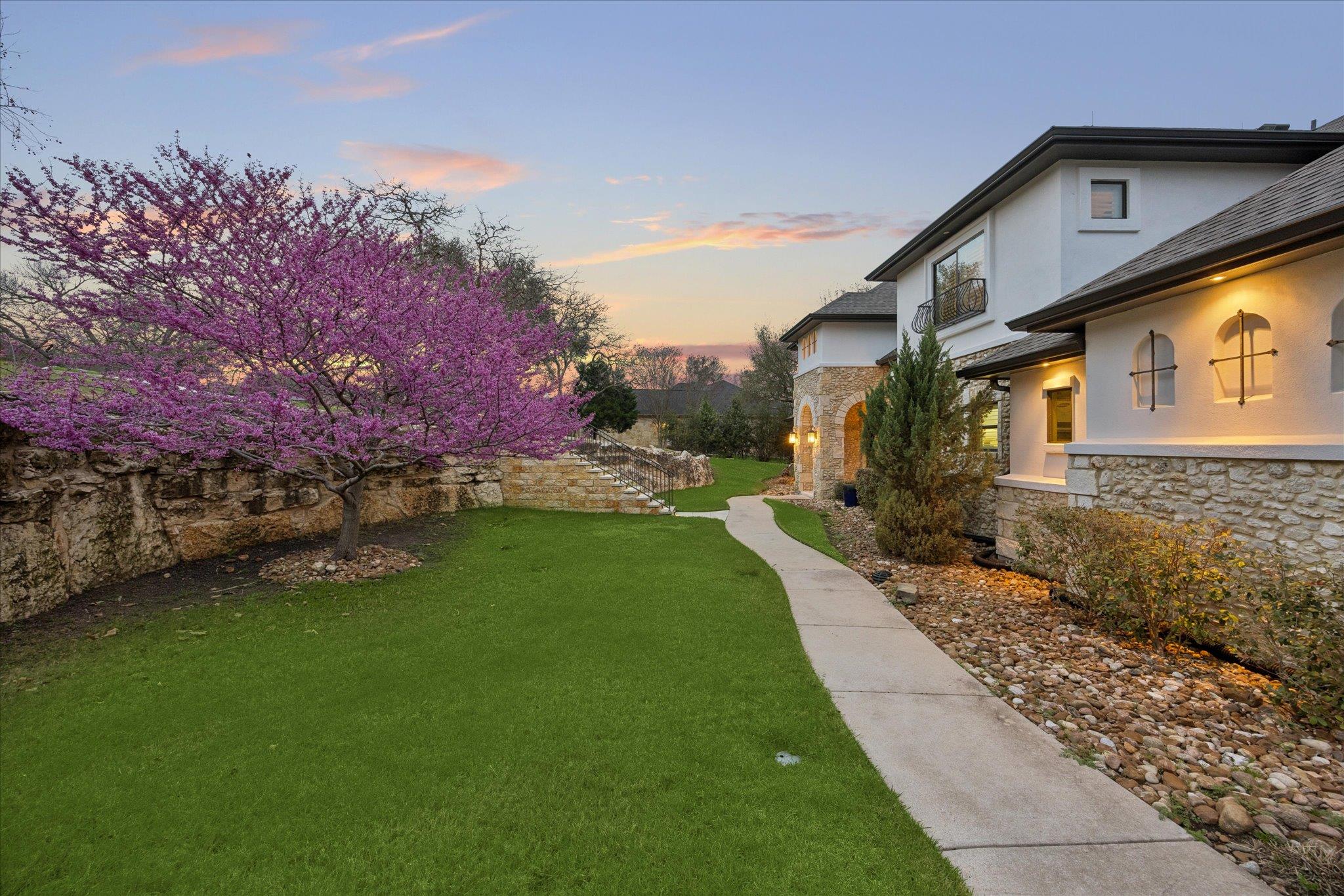 1100 High Lonesome ST