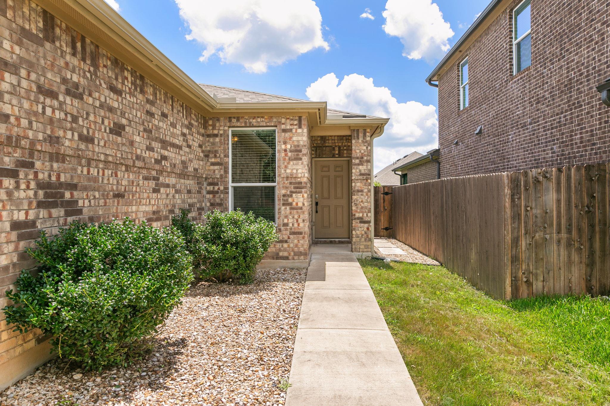 17005 Gibbons PATH