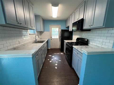 Tiny photo for 7205 Bethune Ave, Austin, TX 78752 (MLS # 7446663)
