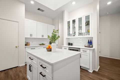 Tiny photo for 10807 Pinkney LN, Austin, TX 78739 (MLS # 7548595)