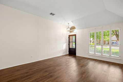 Tiny photo for 10807 Pinkney LN, Austin, TX 78739 (MLS # 7548595)