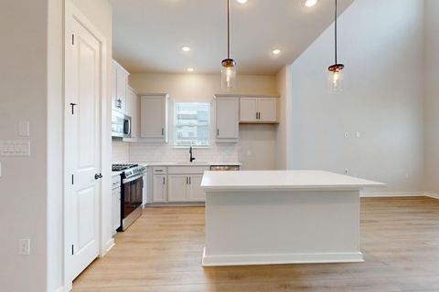 Tiny photo for 13116 Geary DR, Austin, TX 78652 (MLS # 2999395)