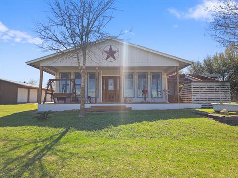 8819 Saddle CIR Buda TX 78610