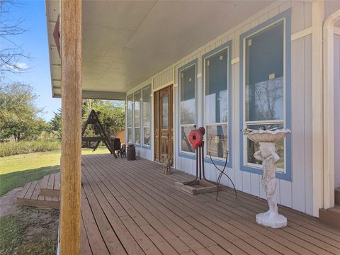 8819 Saddle CIR Buda TX 78610