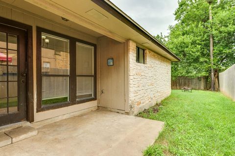 Tiny photo for 16041 Stoneham CIR, Pflugerville, TX 78660 (MLS # 7047074)