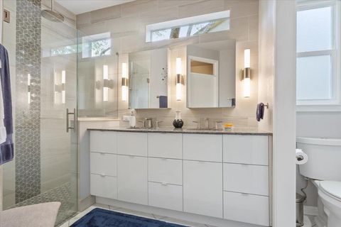 285 Whispering Wind DR Georgetown TX 78633