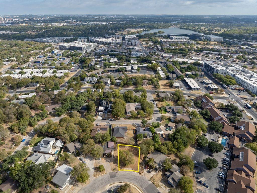 1920 Valley Hill CIR