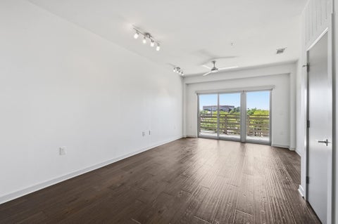Tiny photo for 3600 S Lamar BLVD #412, Austin, TX 78704 (MLS # 3011672)