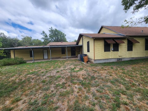 Tiny photo for 808 Montopolis DR, Austin, TX 78741 (MLS # 5244041)
