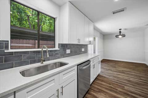 Tiny photo for 3609 Las Colinas DR #A, Austin, TX 78731 (MLS # 5056506)