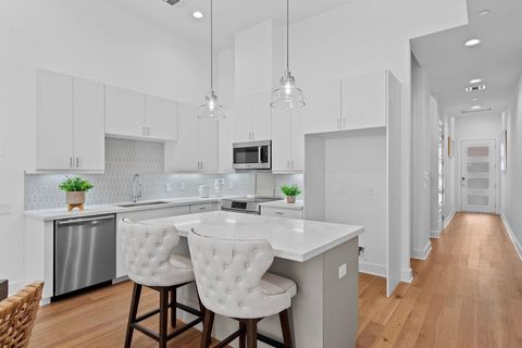 Tiny photo for 2505 Bluebonnet Ave #16, Austin, TX 78704 (MLS # 1915558)