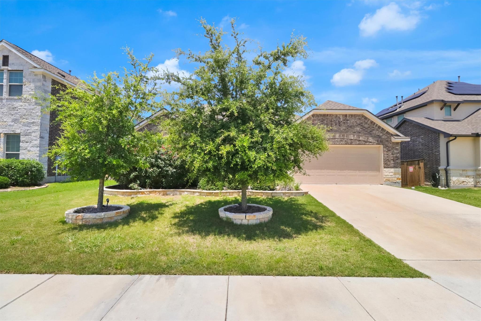 19316 Brusk LN
