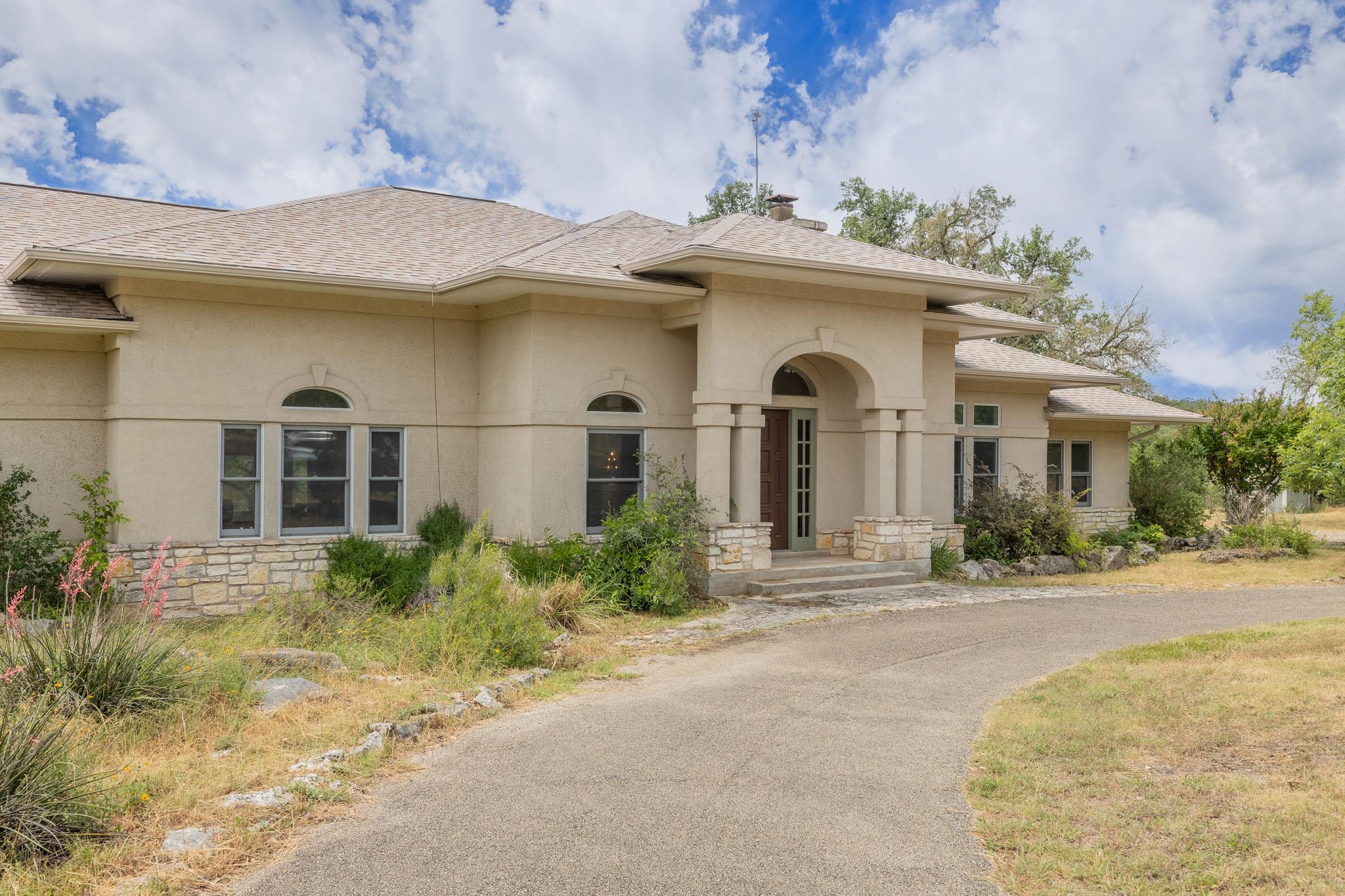1441 Gatlin Creek RD