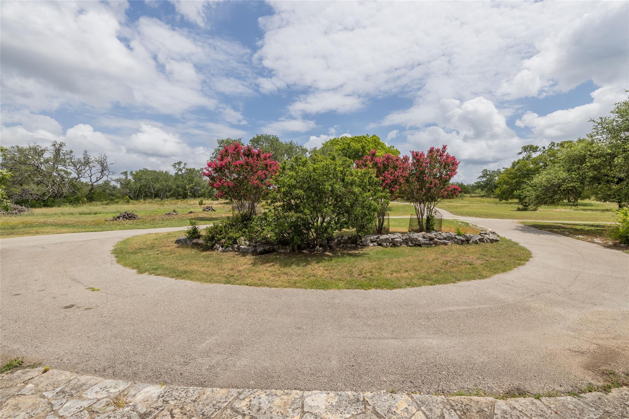 1441 Gatlin Creek RD
