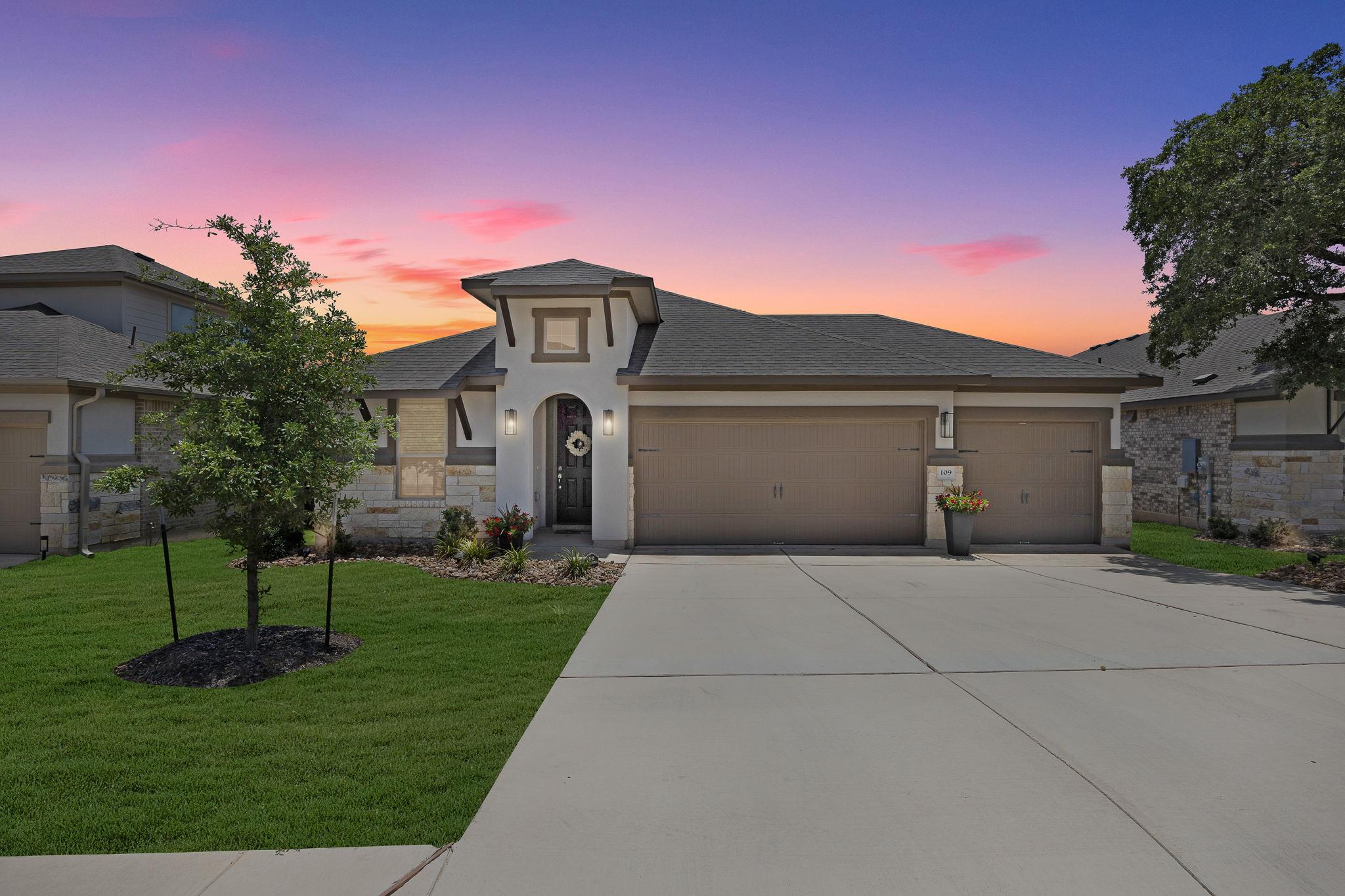 109 Scenic Hills CIR