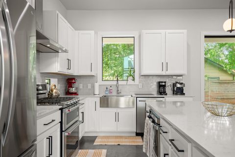 Tiny photo for 611 Gaylor ST #2, Austin, TX 78752 (MLS # 2235128)