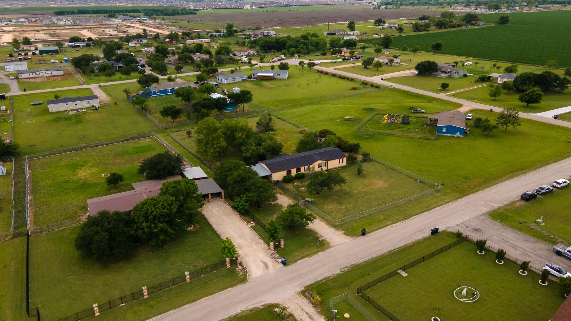 304 Thomas Park DR