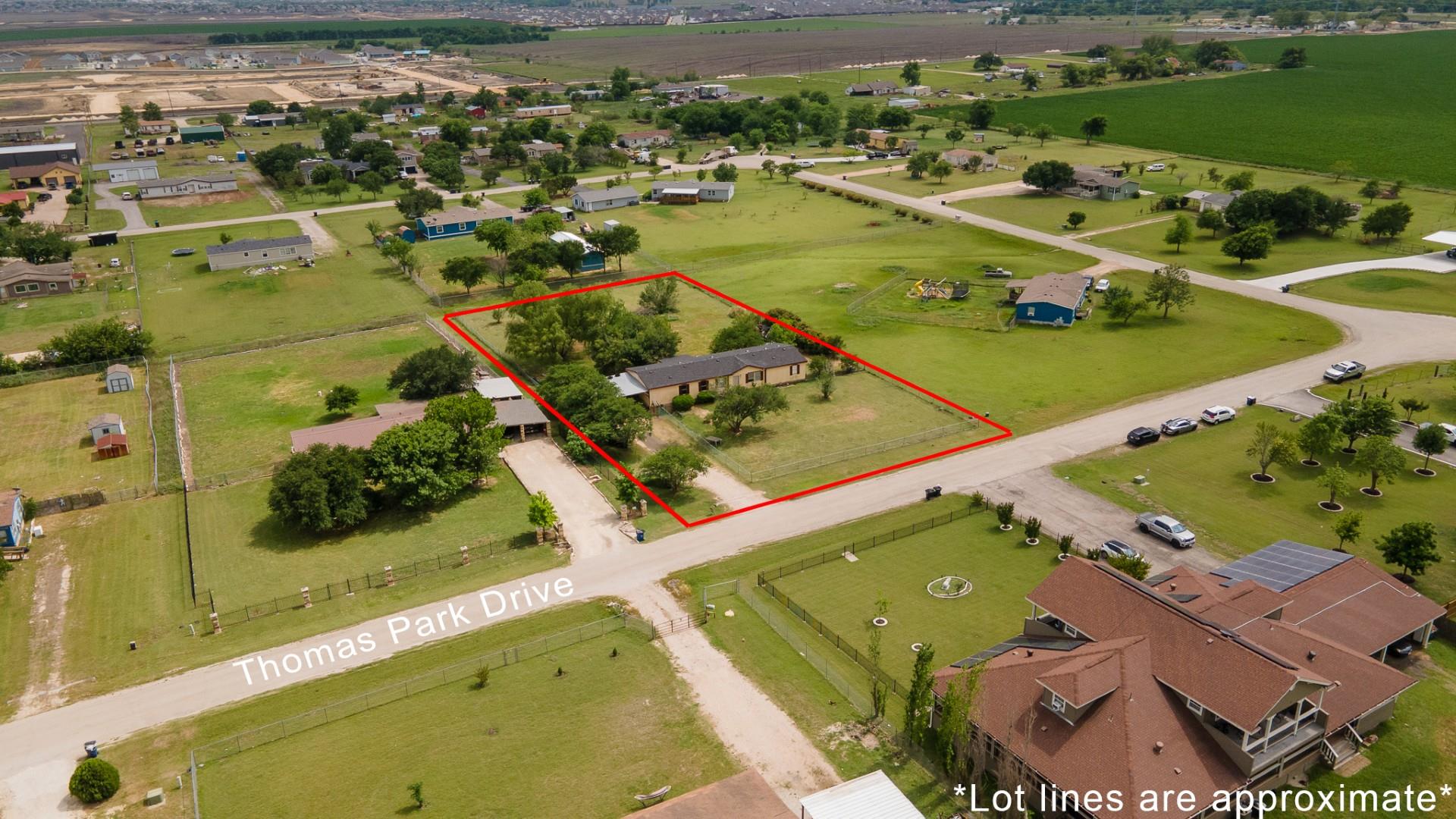 304 Thomas Park DR