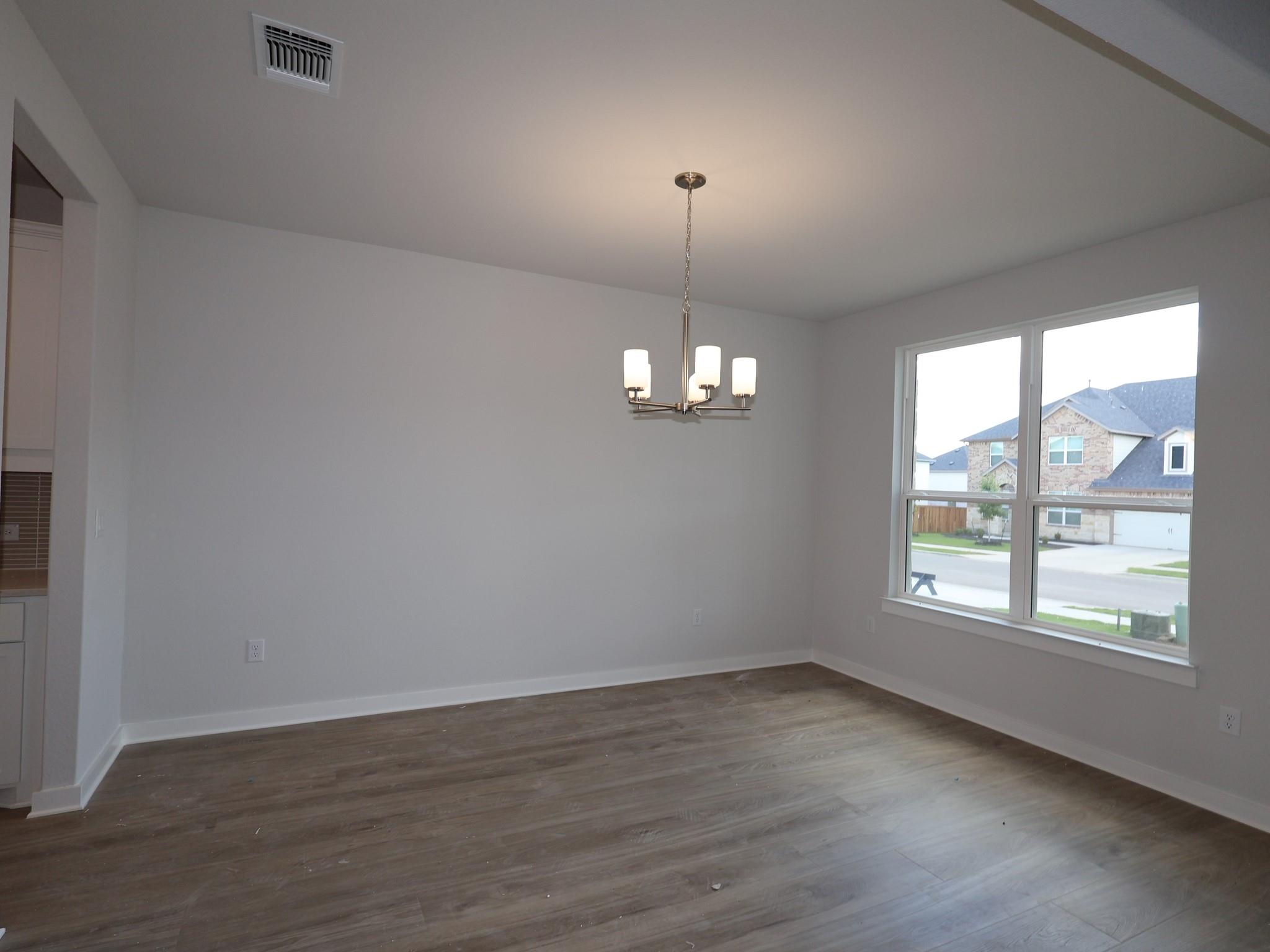 908 Frisco LN