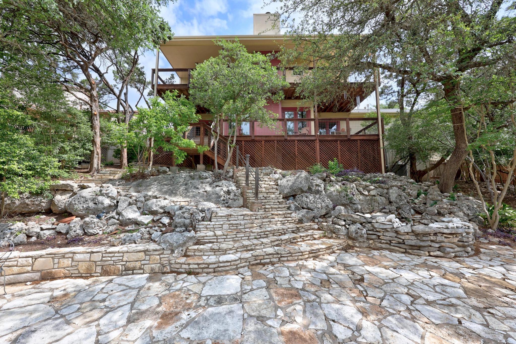 5809 Rising Hills DR