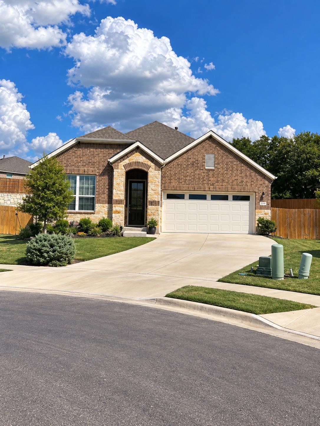 2100 Magnolia Hill DR