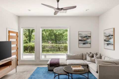 Tiny photo for 2211 Canterbury ST, Austin, TX 78702 (MLS # 9282672)