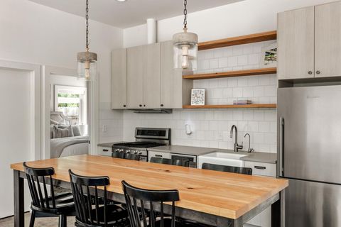 Tiny photo for 2211 Canterbury ST, Austin, TX 78702 (MLS # 9282672)