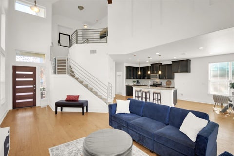 Photo of 2308 Montague ST, Austin, TX 78741 (MLS # 1131321)