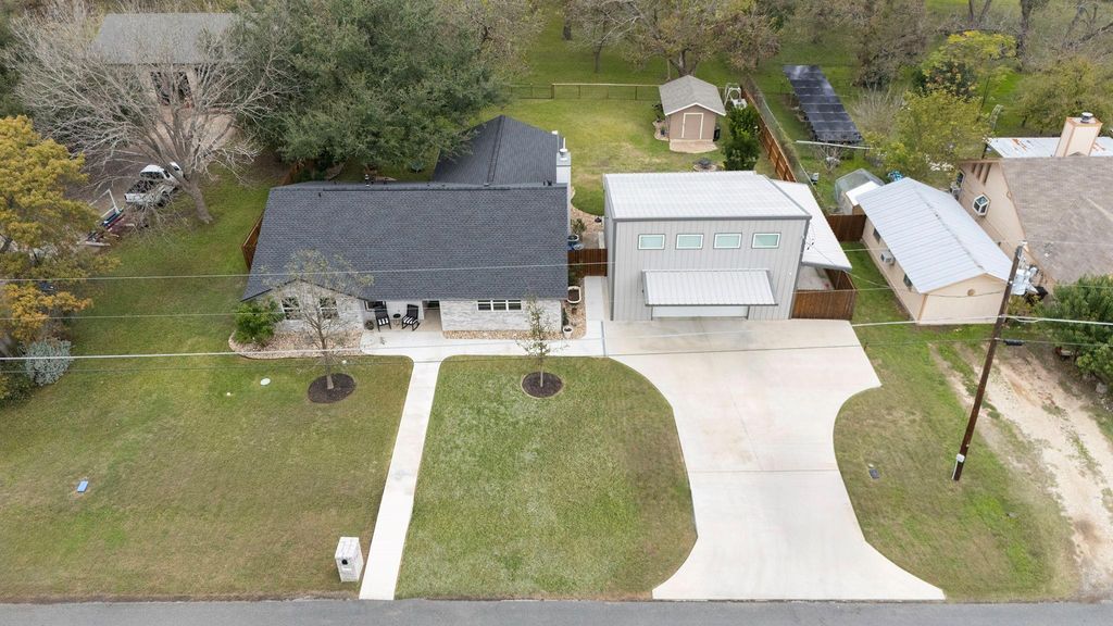 Photo of 4400 County Road 123, Round Rock, TX 78664 (MLS # 3238865)