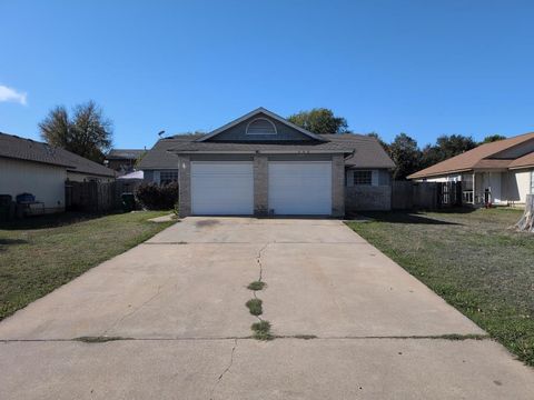 Photo of 608 Greenlawn BLVD, Round Rock, TX 78664 (MLS # 5940448)