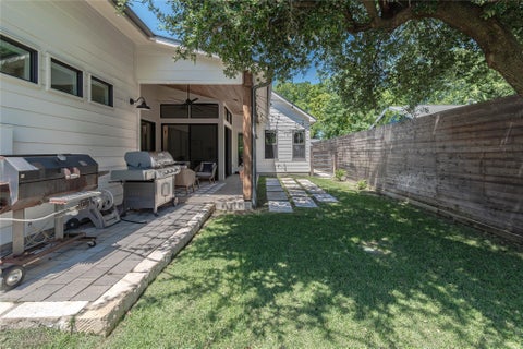 Tiny photo for 5805 Chesterfield Ave, Austin, TX 78752 (MLS # 1056855)