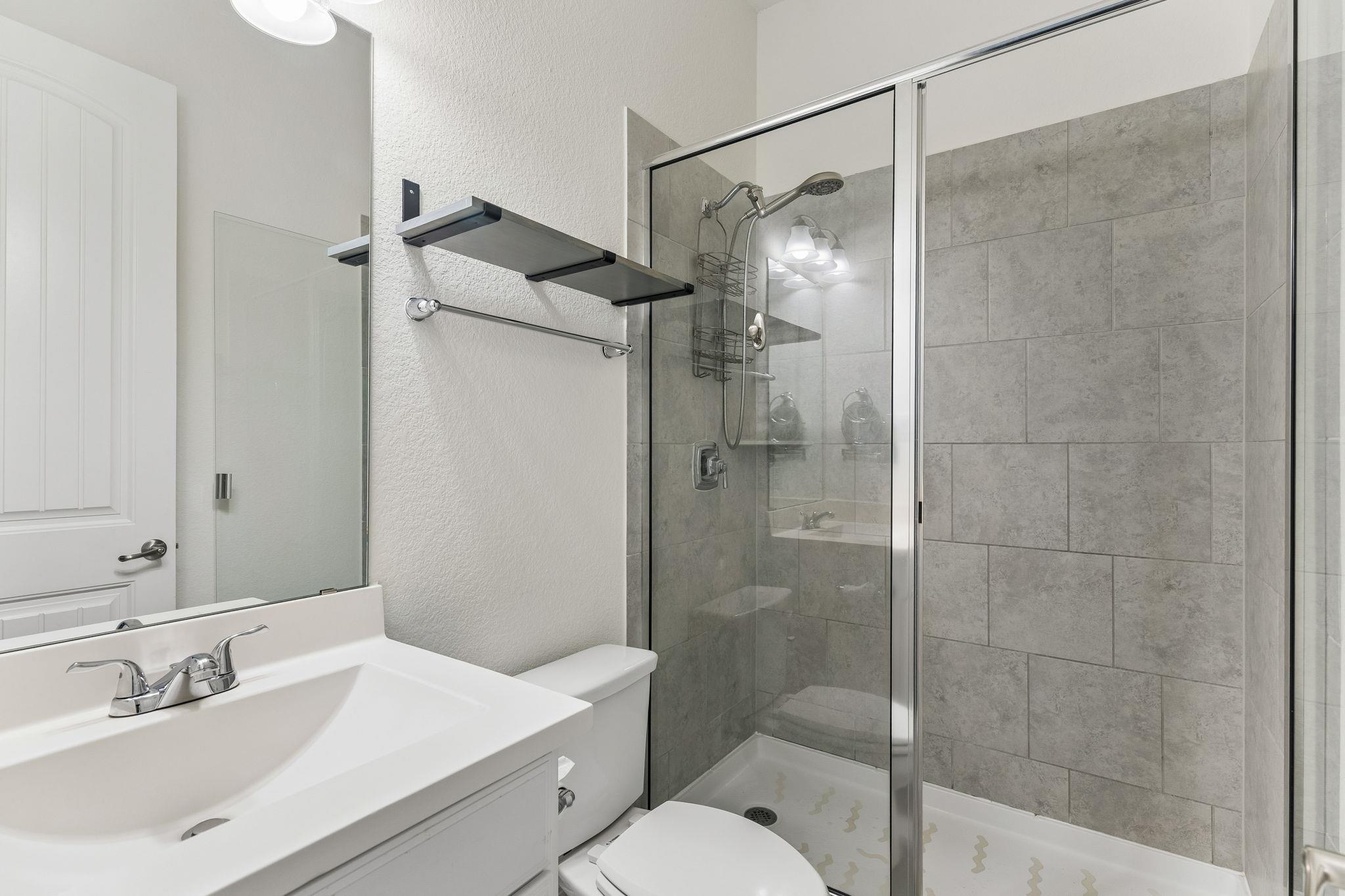 124 Redtail LN