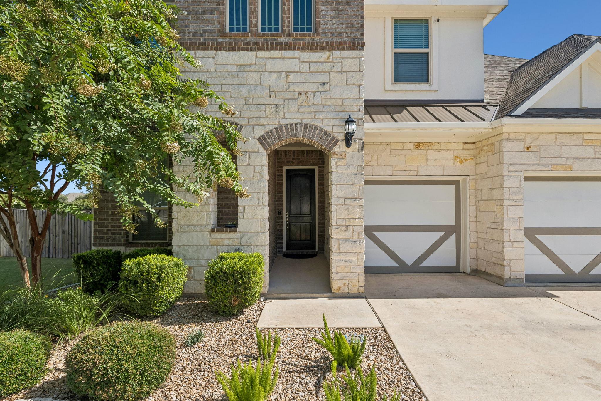 124 Redtail LN