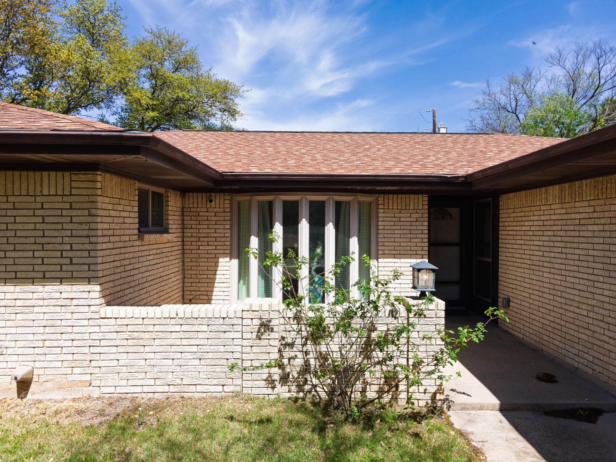 1126 Mossy Oak CIR