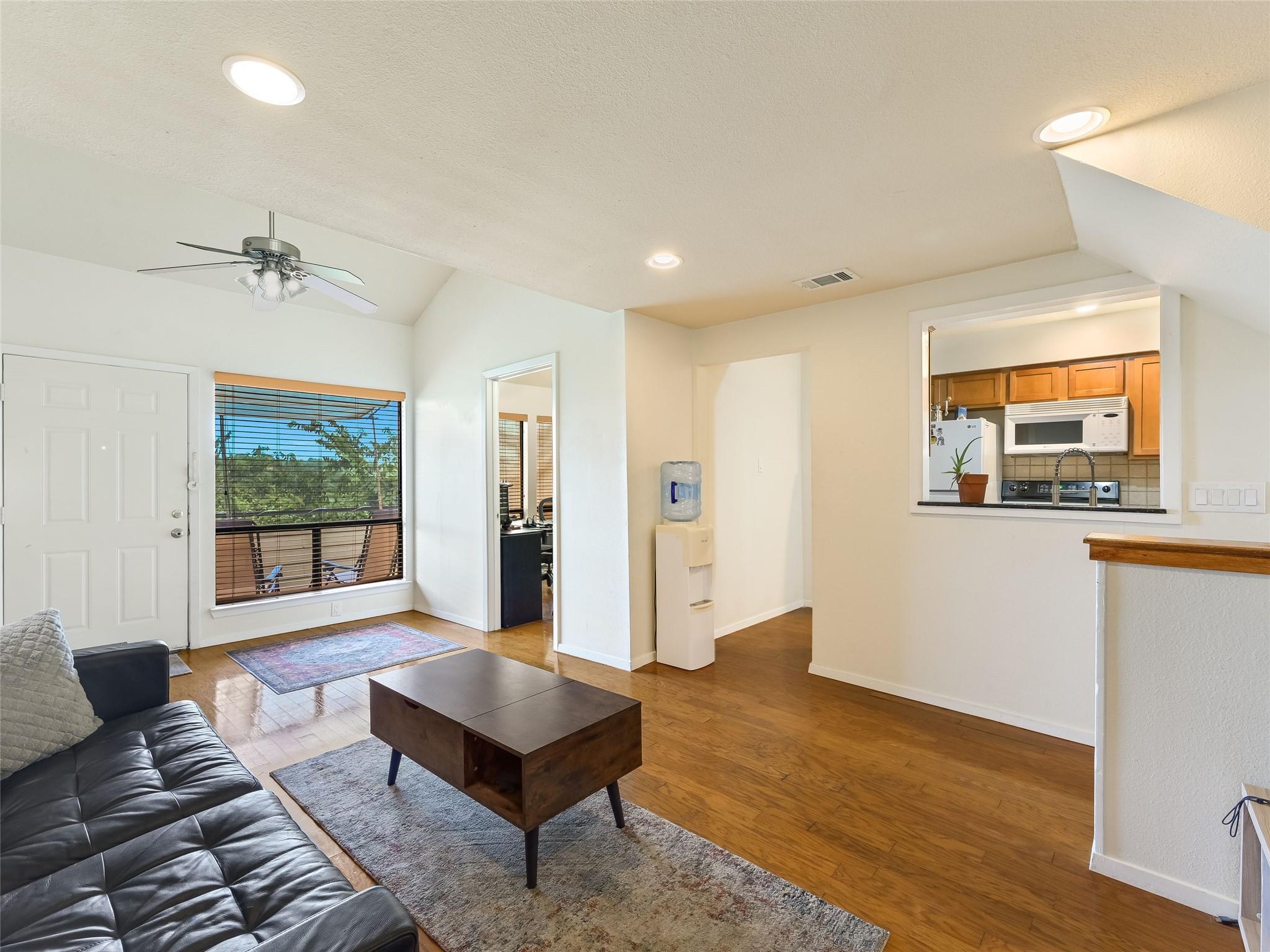 2612 San Pedro ST 223