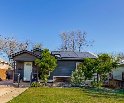 Photo of 2012 Payne Ave #A, Austin, TX 78757 (MLS # 7782634)