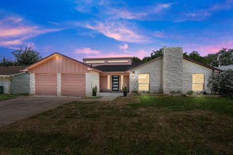 Photo of 11804 Buckingham RD, Austin, TX 78759 (MLS # 6438332)