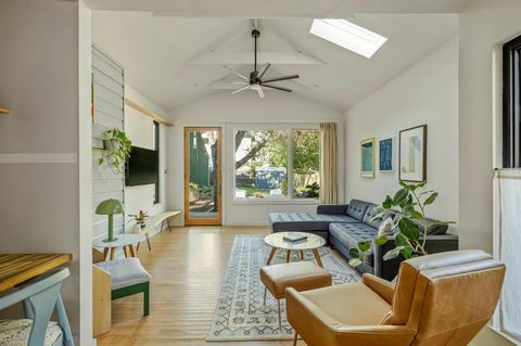 Photo of 618 Denson DR, Austin, TX 78752 (MLS # 7417758)