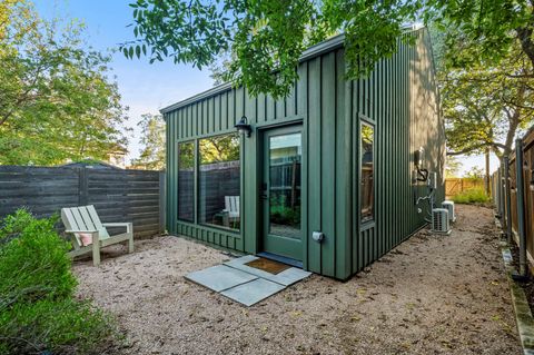 Tiny photo for 618 Denson DR, Austin, TX 78752 (MLS # 7417758)