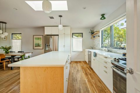 Tiny photo for 618 Denson DR, Austin, TX 78752 (MLS # 7417758)